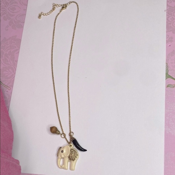 🌹 Set of 2 🌹 White Gold Elephant Pendant Necklace w/ Charms & Gold Toned Choker🌹 - Picture 4 of 16